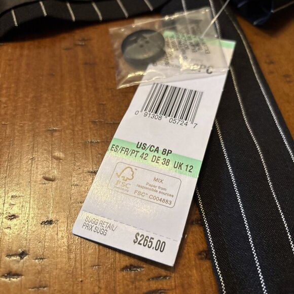 Le Suit Petite Black Pin Stripe Blazer Size 8P New Jacket Only - Picture 9 of 9